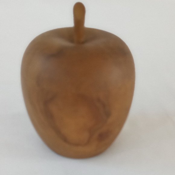 Solid Wooden Apple Trinket Box- - Picture 2 of 8